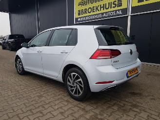 Volkswagen Golf 1.6 TDI Comfortline SOUND-Edition picture 5