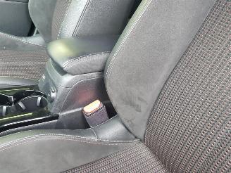 DS Automobiles DS 3 Crossback 1.2 PureTech Performance Line picture 24