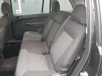 Opel Zafira 1.6 Temptation picture 15