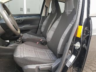 Peugeot 108 1.0 e-VTi Active picture 12