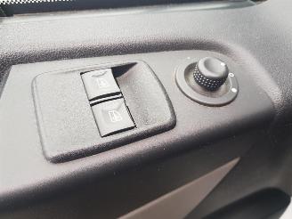 Renault Trafic 1.6 dCi T29 L2H1 Comfort picture 18