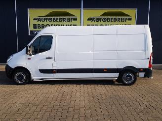 Renault Master T35 2.3 dCi L3H3 picture 2