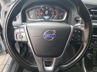 Volvo V-60 2.4 D6 AWD Plug-In Hybrid Pure Limited picture 16