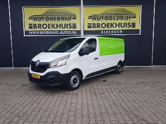 skadebil bedrijf Renault Trafic 1.6 dCi T29 L2H1 Comfort 2016/4