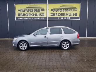 Skoda Octavia Combi 1.4 TSI Greentech Elegance Business Line picture 2