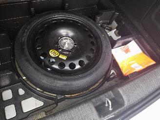 Opel Astra 1.0 Edition picture 16