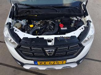 Dacia Lodgy 1.2 TCe Série Limitée Stepway 5p. picture 21