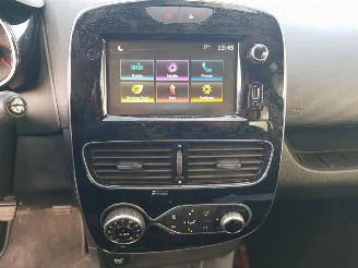 Renault Clio Estate 0.9 TCe Intens picture 17