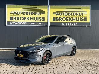 krockskadad bil auto Mazda 3 2.0 e-SkyActiv-X M Hybrid 180 Luxury 2020/5