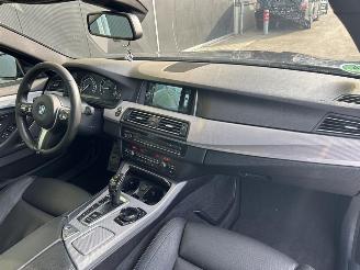 BMW M550 5-serie Touring M550xd picture 13