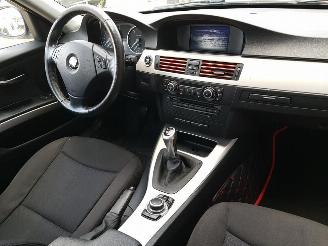 BMW 3-serie Touring 318d Corporate Lease picture 17