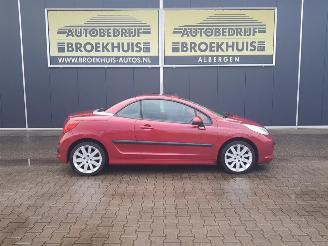 Peugeot 207 CC 1.6-16V T Sport picture 4
