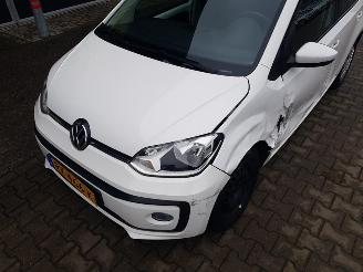 Volkswagen Up! 1.0 BMT move up! picture 10