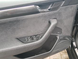 Skoda Superb Combi 1.4 TSI iV Business Edition Plus picture 31