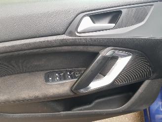 Peugeot 308 SW 1.2 PureTech Blue Lease Executive picture 26