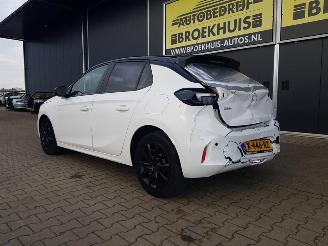 Opel Corsa 1.2 Edition picture 7