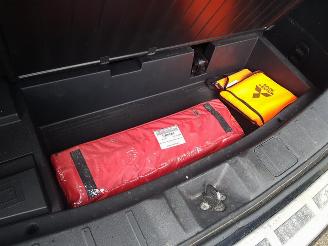 Mitsubishi Outlander 2.0 PHEV instyle picture 28