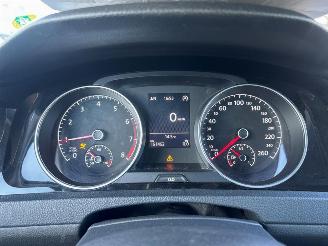 Volkswagen Golf 1.2 TSI Highline picture 18