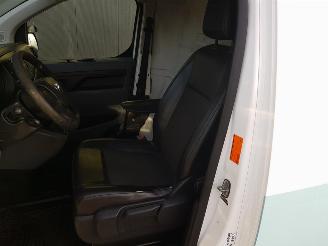 Toyota Proace Worker 2.0 D-4D Cool Comfort Long picture 18