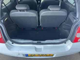 Renault Twingo 1.5 dCi Dynamique picture 10