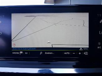 Peugeot 208 1.2 PureTech GT-Line picture 24