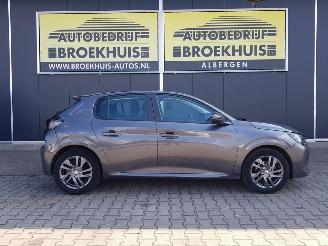 Peugeot 208 1.2 PureTech Active Pack picture 4