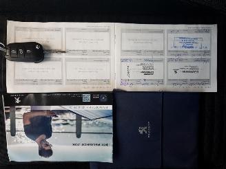 Peugeot 208 1.2 PureTech Active Pack picture 25