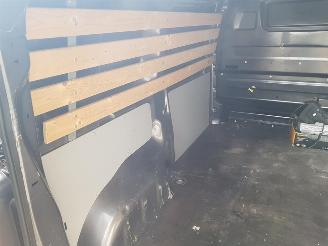 Peugeot Expert 2.0 BlueHDI 145PK Standard Premium picture 13