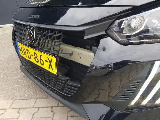 Peugeot 208 1.2 PureTech 100 Style picture 12