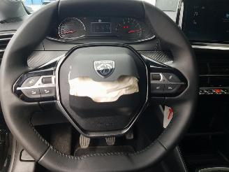 Peugeot 208 1.2 PureTech 100 Style picture 20