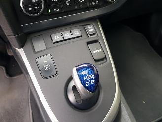 Toyota Auris 1.8 Hybrid Lease picture 25