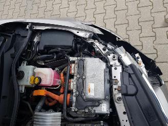 Toyota Auris 1.8 Hybrid Lease picture 13