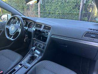 Volkswagen e-Golf e-Golf picture 10