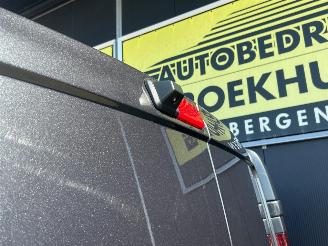 Renault Trafic 2.0 dCi 130 T30 L2H1 Comfort picture 27