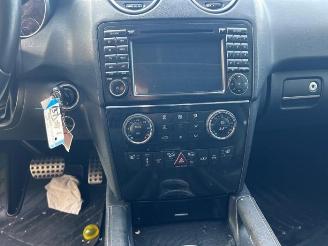 Mercedes ML ML II (164/4JG), SUV, 2005 / 2011 3.0 ML-320 CDI 4-Matic V6 24V picture 26