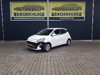 krockskadad bil auto Hyundai I-10 1.0 Comfort 2022/1