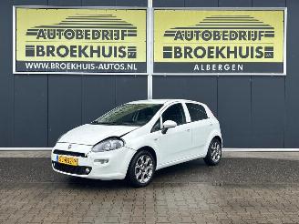 krockskadad bil auto Fiat Punto Evo 0.9 TwinAir Sempre 2018/4