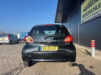 Toyota Aygo 1.0-12V Sport picture 5