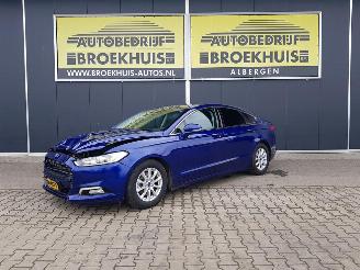 Unfallwagen Ford Mondeo 1.5 TDCi Titanium 2016/8