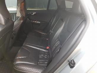 Volvo V-60 2.4 D6 AWD Plug-In Hybrid Pure Limited picture 14