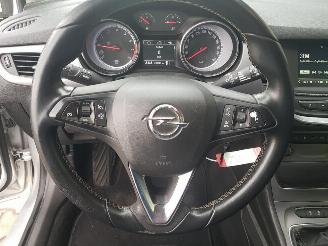Opel Astra 1.0 Edition picture 24