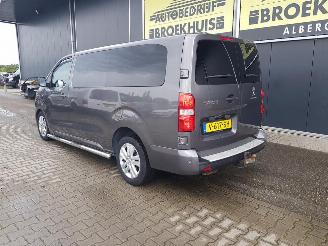 Peugeot Expert 231L 2.0 BlueHDI 180 DC Premium Pack picture 7