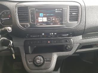 Peugeot Expert 231L 2.0 BlueHDI 180 DC Premium Pack picture 16