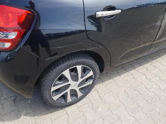 Citroën C3 1.2 VTi Collection picture 11