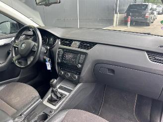 Skoda Octavia Combi 1.2 TSI Greentech Ambition Businessline picture 14