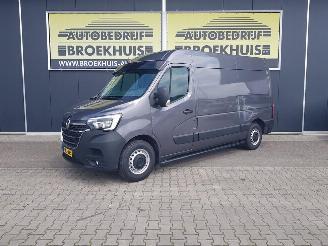 krockskadad bil bedrijf Renault Master T35 2.3 dCi 150 L2H3 Energy 2020/6