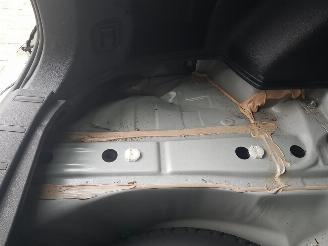 Subaru Forester 2.0 Premium picture 12