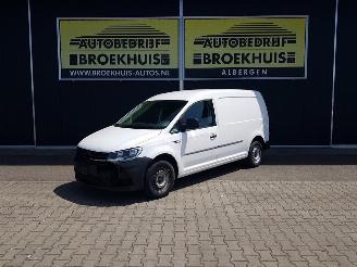 skadebil bedrijf Volkswagen Caddy maxi 2.0 TDI L2H1 BMT Comfortline 2016/11