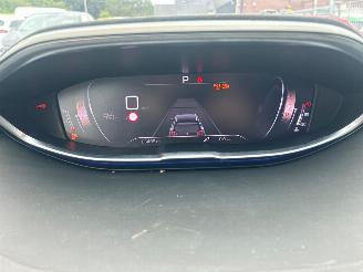 Peugeot 3008 1.2 PureTech GT Pack Business picture 18