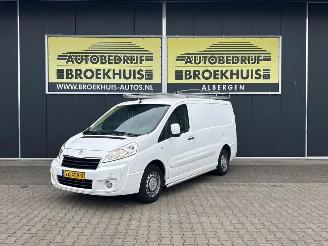 krockskadad bil bedrijf Peugeot Expert 229 2.0 HDI L2H1 Navteq 2 DC 2014/11